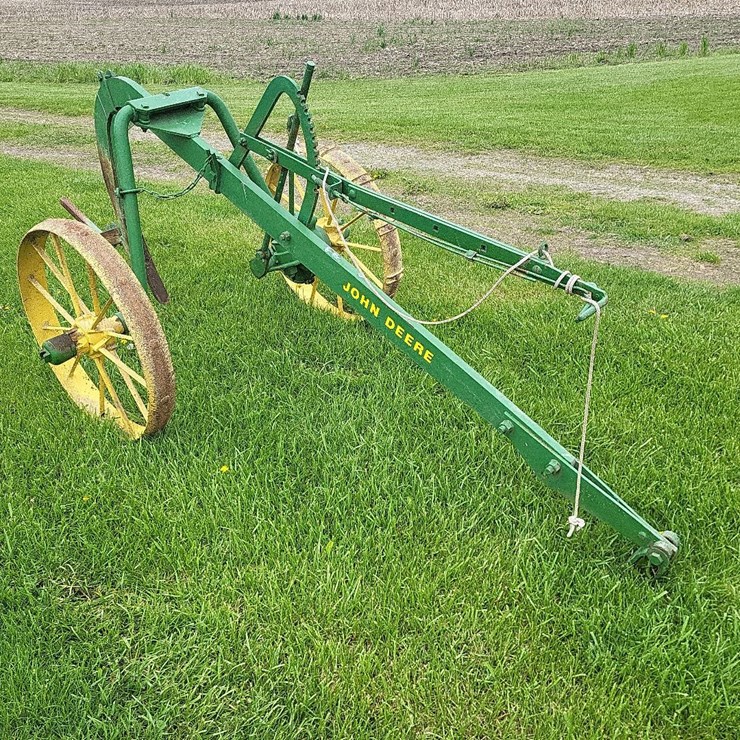 John Deere 1 Shank Subsoiler - Nice