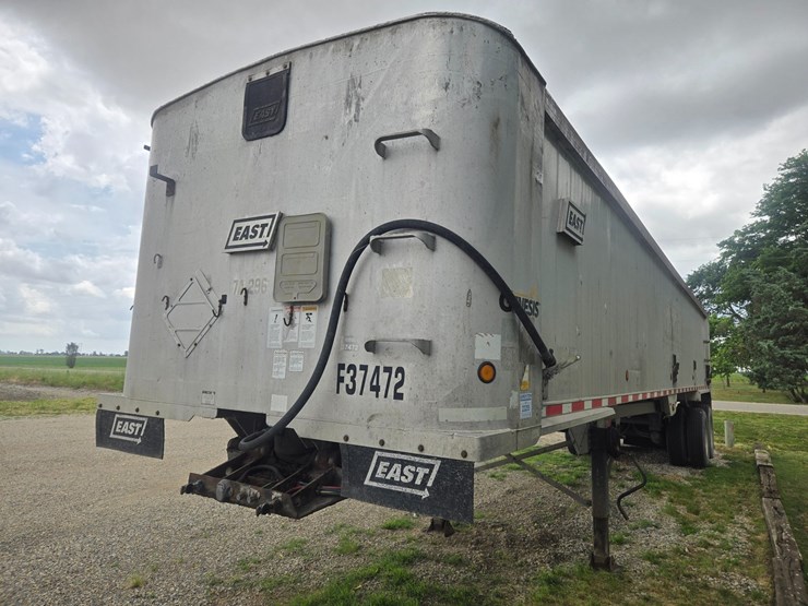 #23255-•-2006-40'-east-manufacturing-end-dump-trailer-image-1