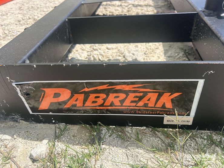 2026-pabreak-dua-prong-hay-bale-spear-skid-steer-attachment-image-3