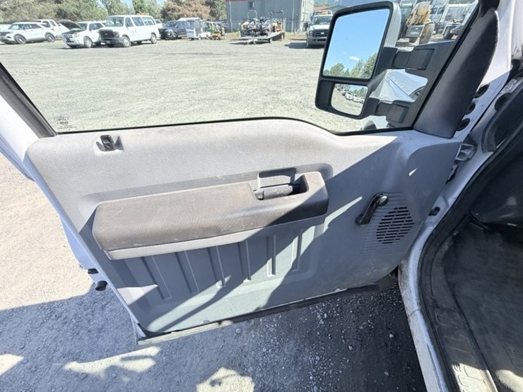 2015-ford-f250-image-25