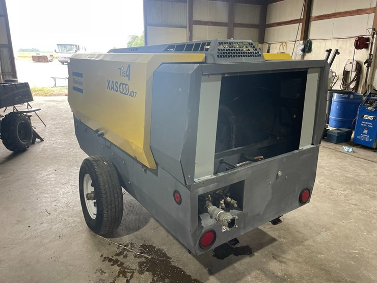 2013-atlas-copco-xas400-image-4