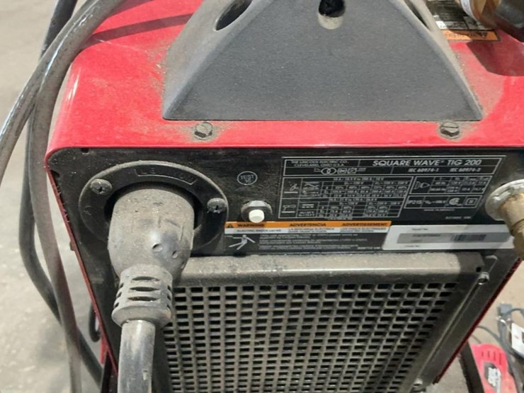 #108-•-lincoln-tig-200-square-wave-welder-image-7
