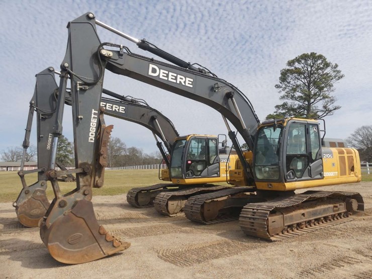 2019-deere-210g-image-1