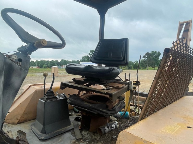 jcb-1550b-image-46