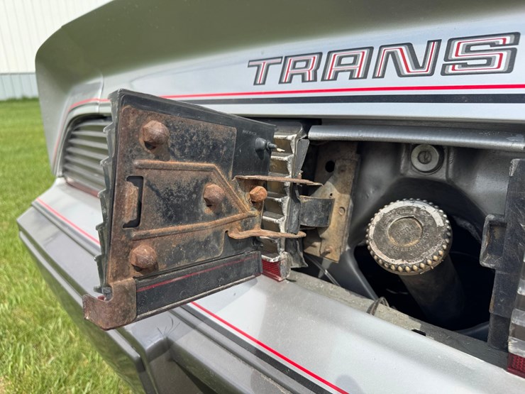 #138-•-1979-pontiac-trans-am-10th-anniversary-(has-wi-title)-(clintonville,-wi)-image-83