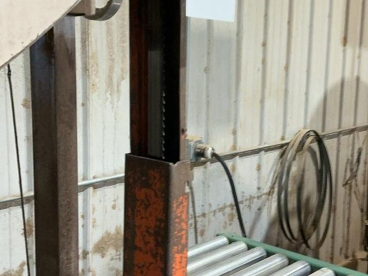 #128-•-tannewitz-gh-bandsaw-image-10