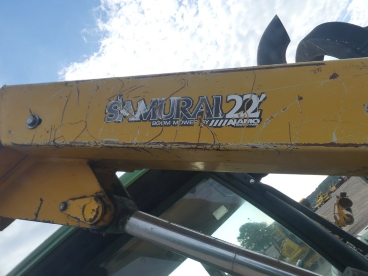 john-deere-6105e-image-12