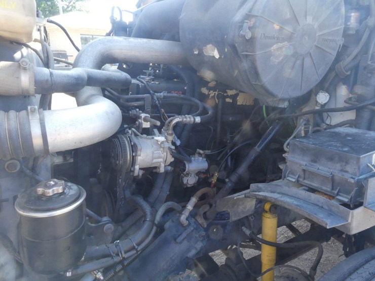 1998-cummins-m11-image-8