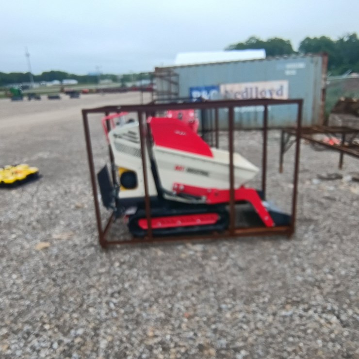 #24708 • 2025 AGT QHT500FL Loader Dumper Crawler