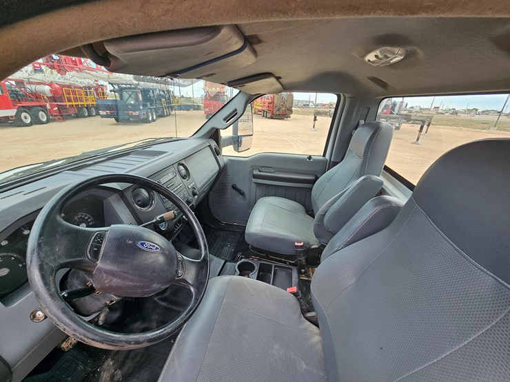 2015-ford-f750-image-11