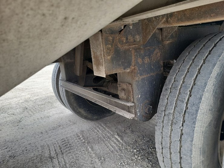 2014-timtpe-tandem-axle-semi-hopper-trailer-image-47