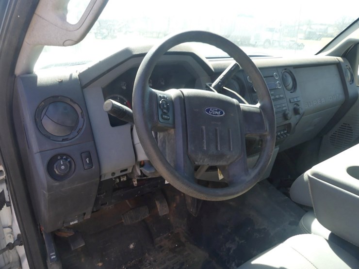 2012-ford-f450-image-10