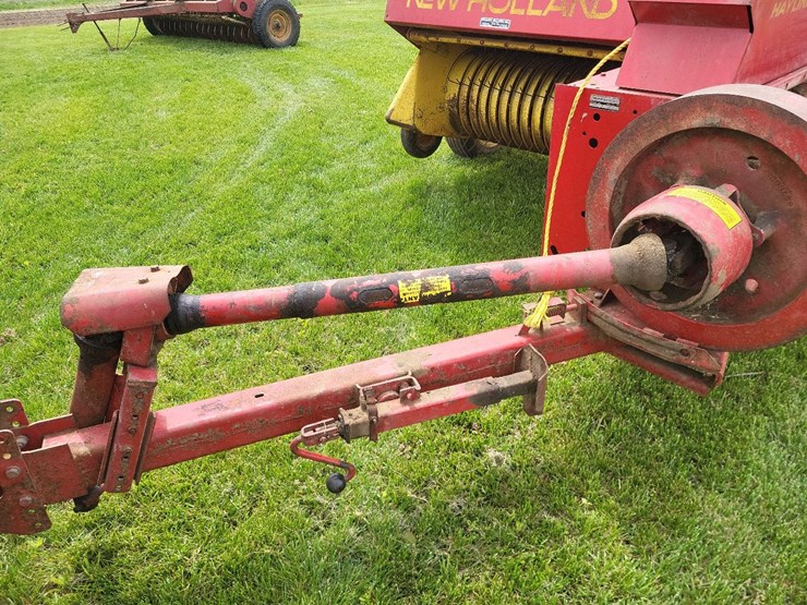 new-holland-273-image-10