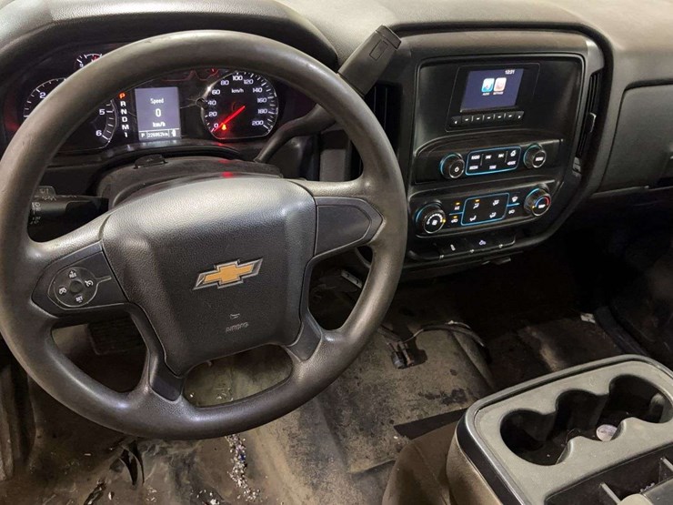 2016-chevrolet-silverado-3500hd-image-4