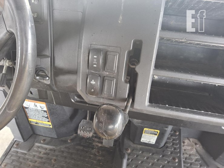 2022-john-deere-gator-xuv-835e-image-11
