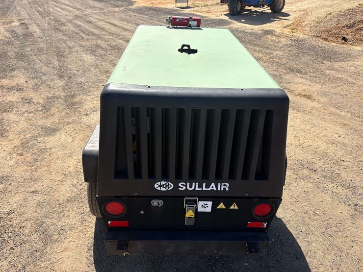 2014-sullair-185-cfm-image-7