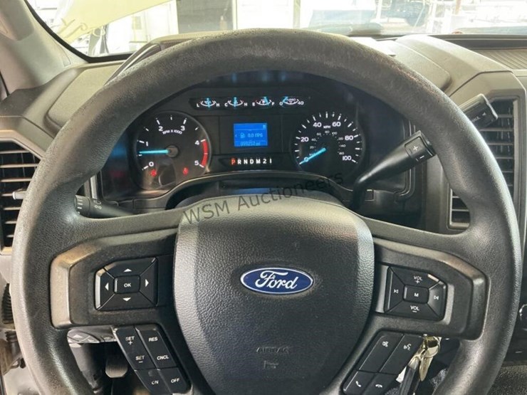 2019-ford-f550-image-18