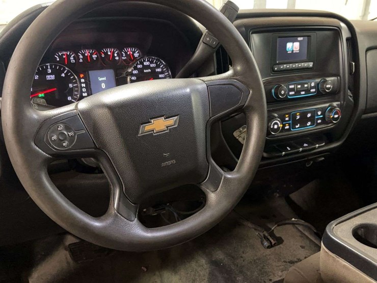 2016-chevrolet-silverado-3500hd-image-3