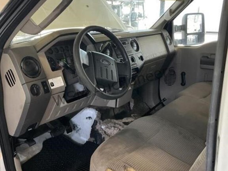 2008-ford-f450-image-27