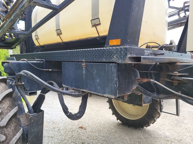 wilmar-7400-sprayer-image-34