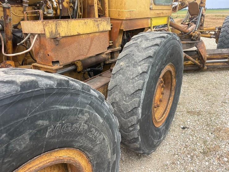 caterpillar-12g-image-13