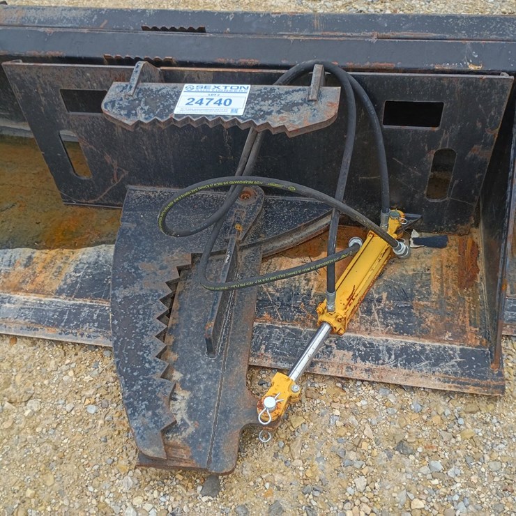 #24740 • Tree Puller