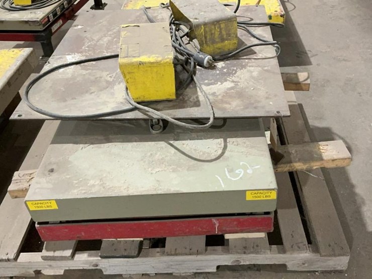 #162-•-southworth-lift-tables-image-2