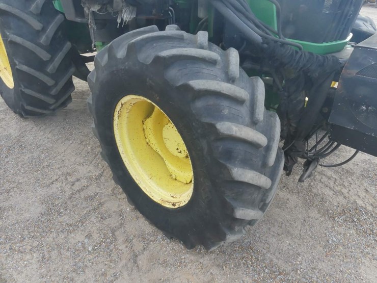 john-deere-6105e-image-8
