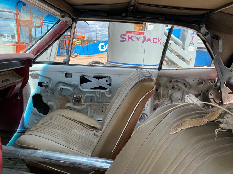 #122-•-1967-chevy-chevelle-convertible-project-car-(title-in-delay)-(nitke-yard-mosinee,-wi)-image-47