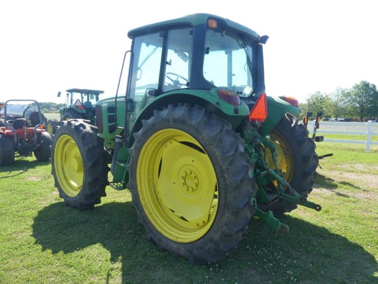 2011-john-deere-6230-image-5
