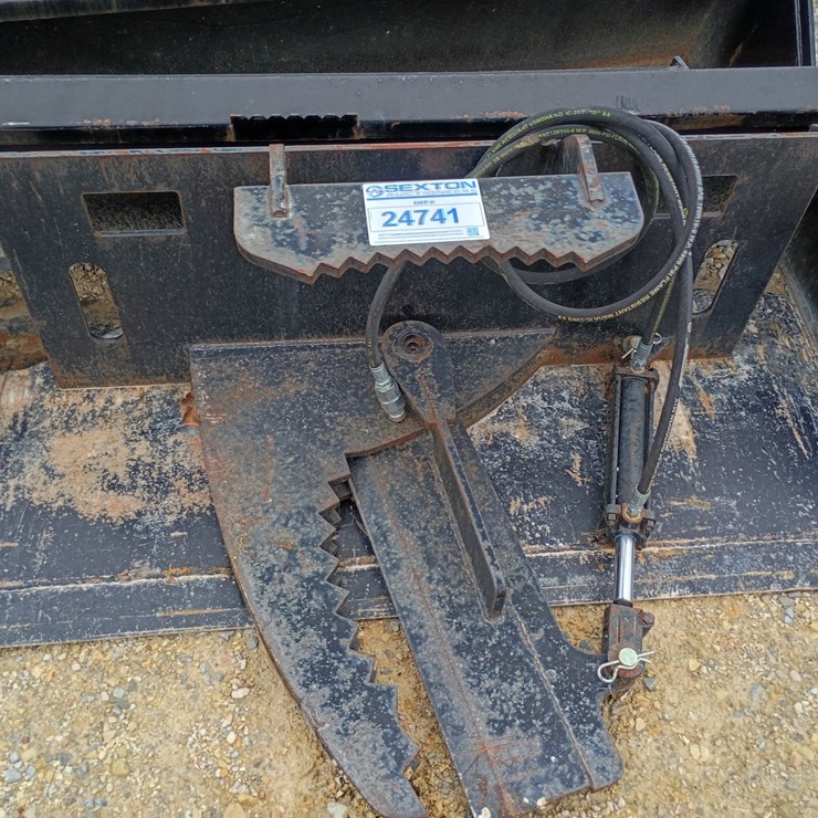 #24741 • Tree Puller