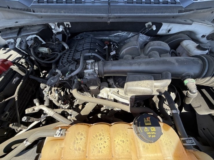 2018-ford-f150-xlt-image-13