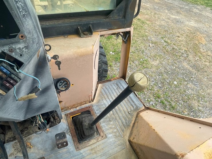 jcb-1550b-image-52