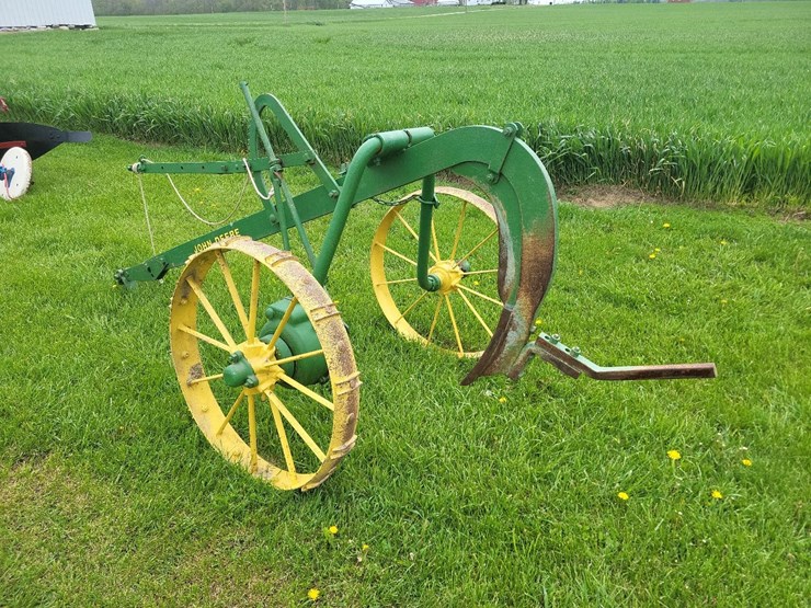 john-deere-1-shank-subsoiler---nice-image-5