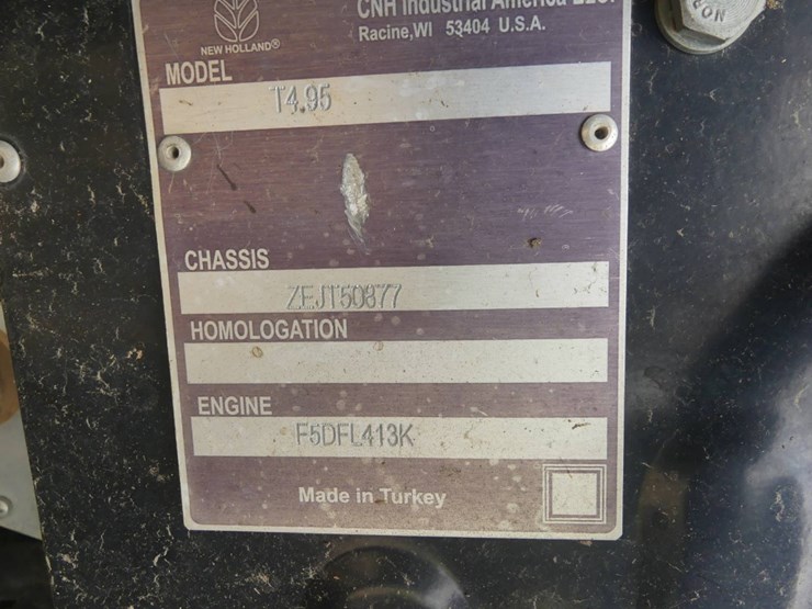 new-holland-t4.95-image-12