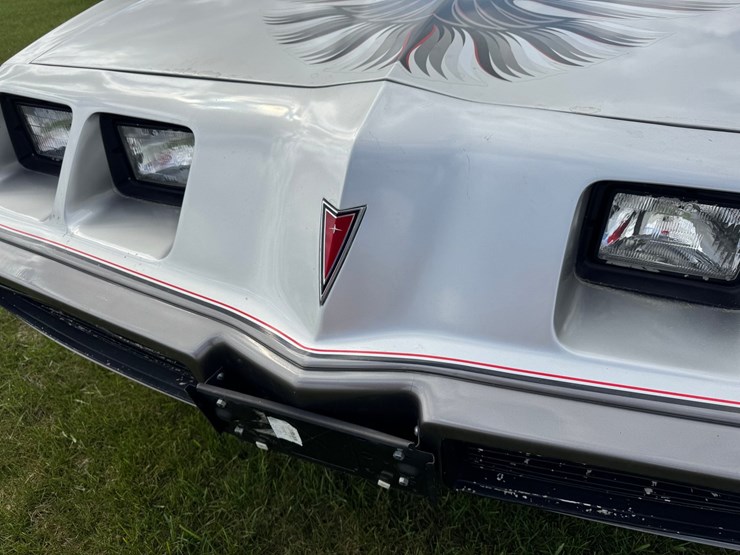 #138-•-1979-pontiac-trans-am-10th-anniversary-(has-wi-title)-(clintonville,-wi)-image-9