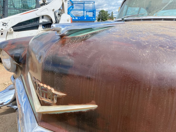 #109-•-1956-cadillac-de-ville-sedan-(title-in-delay)-(nitke-yard-mosinee,-wi)-image-13