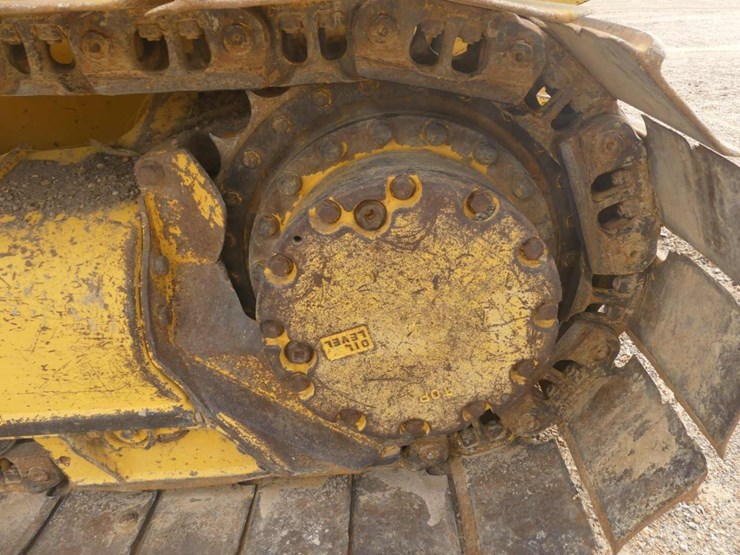 2015-komatsu-d37px-23-image-6