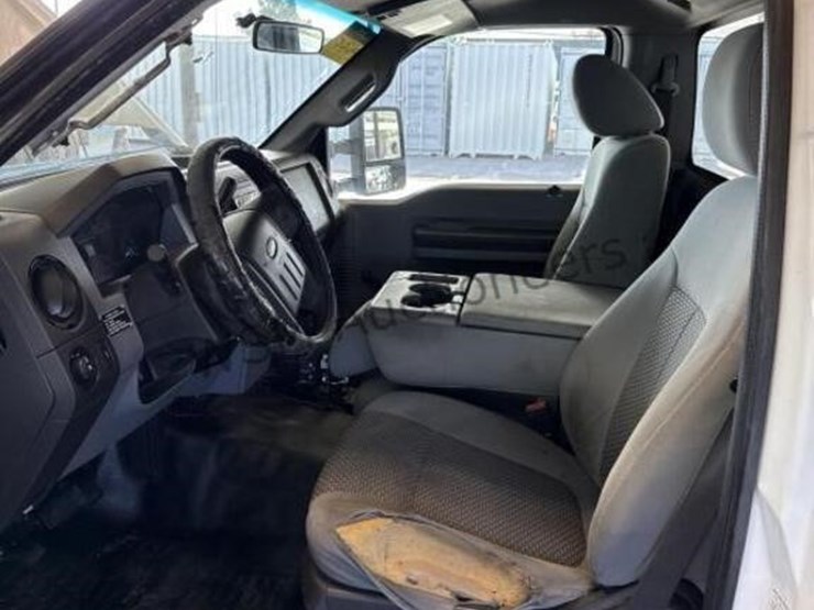 2012-ford-f450-image-29