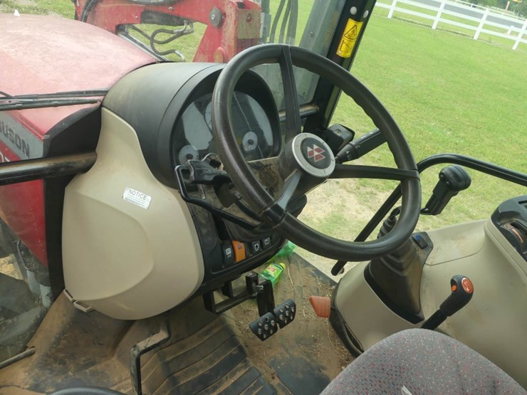 2018-massey-ferguson-4707-image-15
