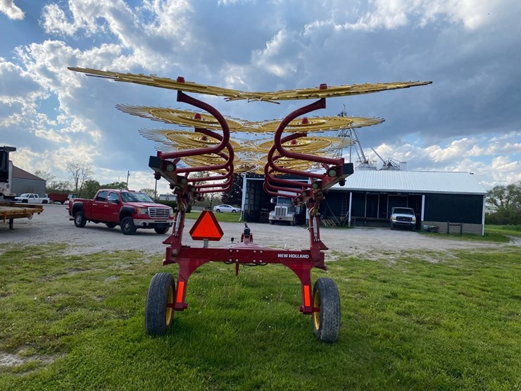 new-holland-pro-rake-image-5