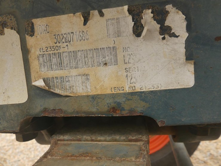 kubota-l2350f-image-10
