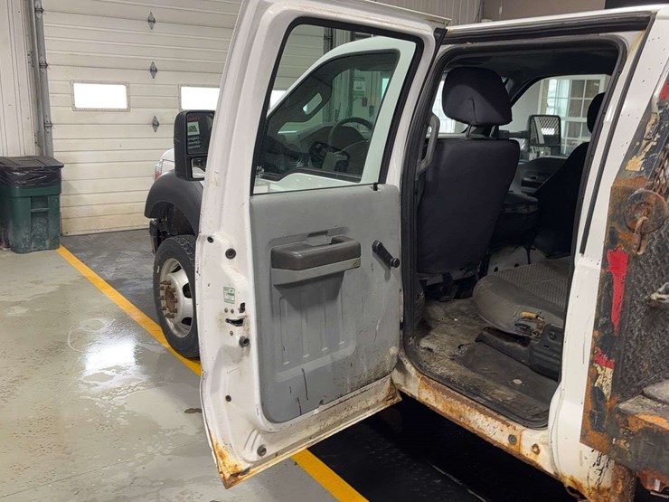 2016-ford-f450-image-12