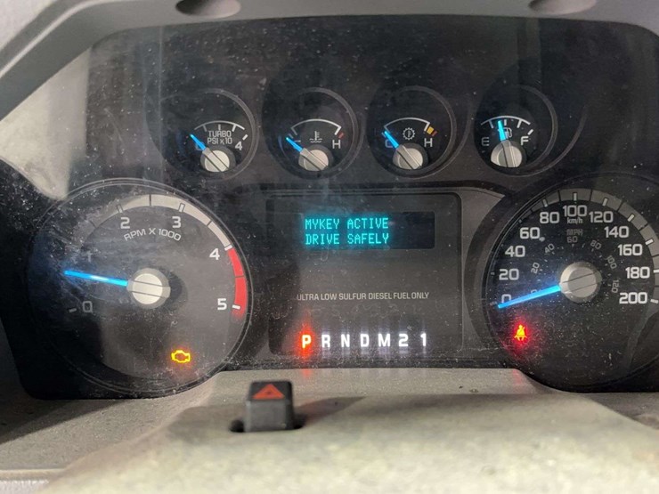 2016-ford-f450-image-18