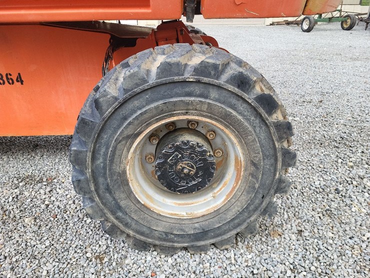 2000-jlg-600s-image-31