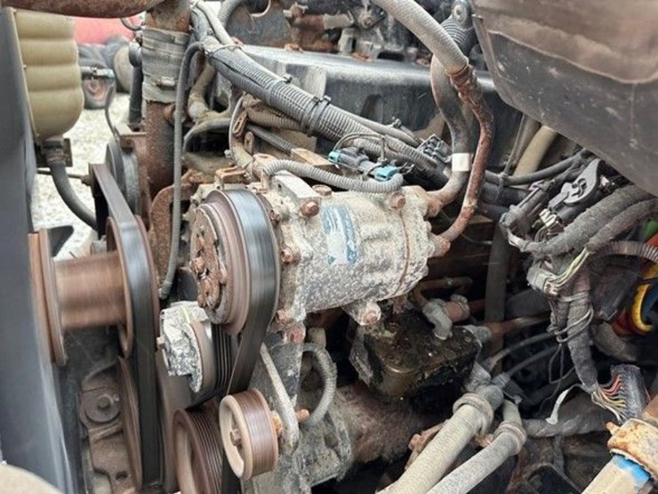 2006-case-ih-8600-image-40