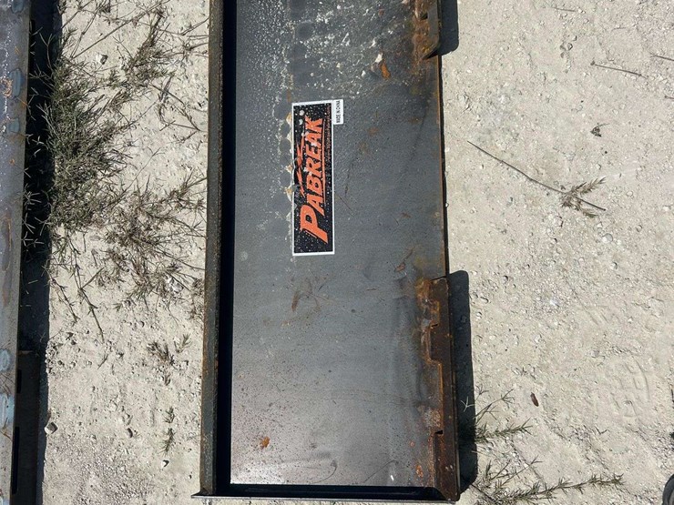 2026pabreak-flat-plate-skid-steer-attachment-image-2