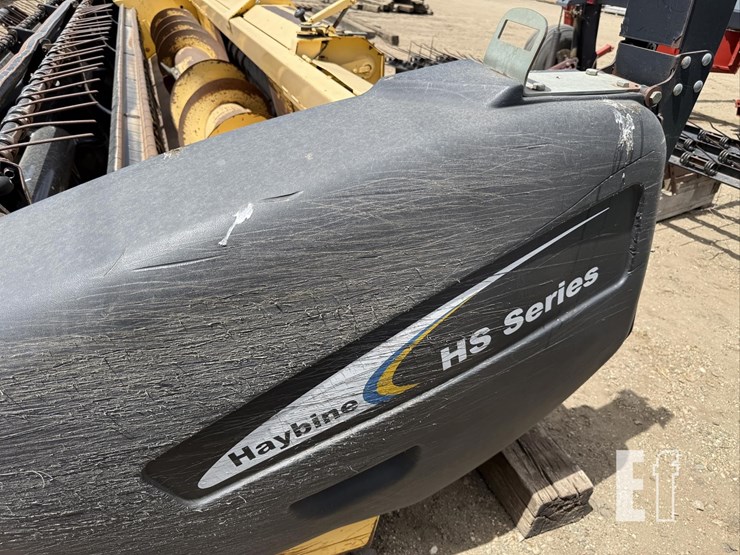 new-holland-18hs-image-7