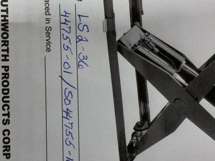 #156-•-southworth-ls2-36-lift-table-image-6
