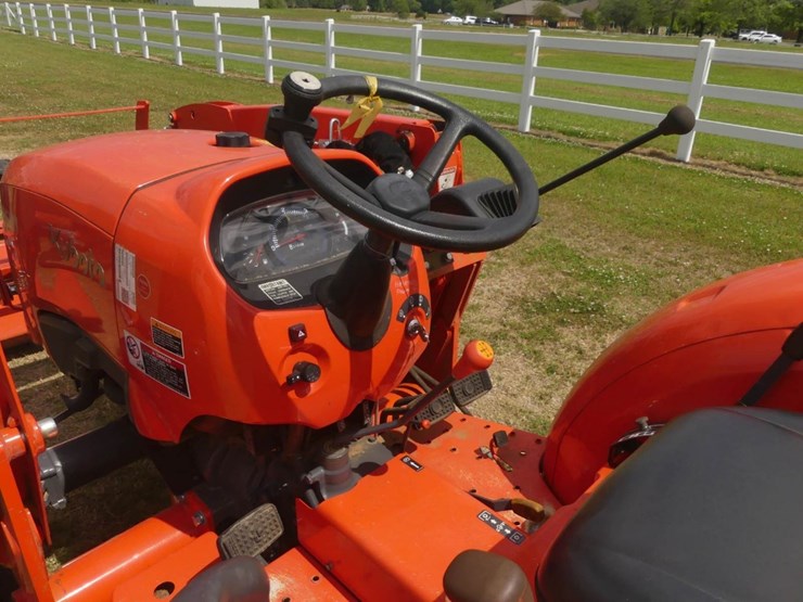 kubota-l2501-image-16